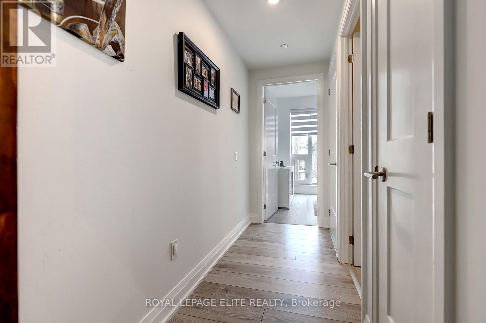 












318 - 21 PARK STREET E

,
Mississauga,




Ontario
L5G0C2

