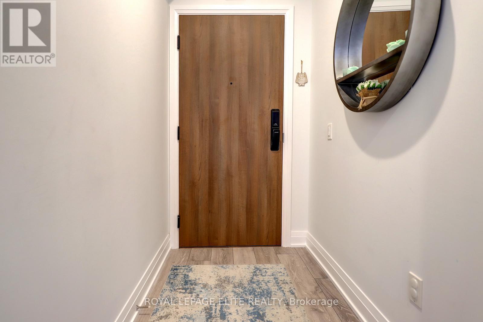 












318 - 21 PARK STREET E

,
Mississauga,




Ontario
L5G0C2

