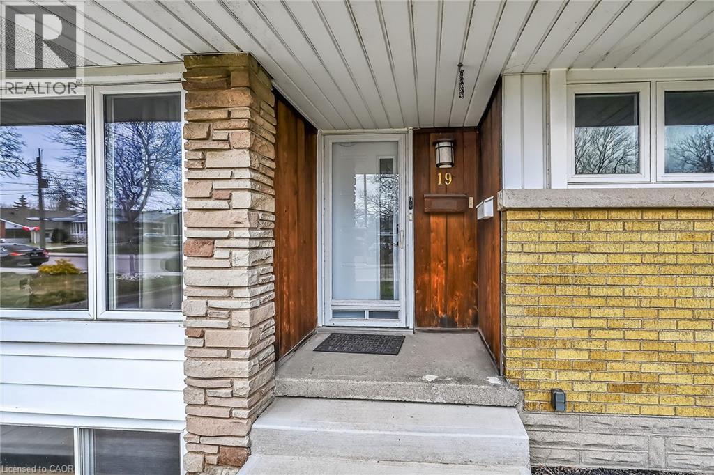 












19 BURFIELD Avenue

,
Hamilton,




Ontario
L8T2J8

