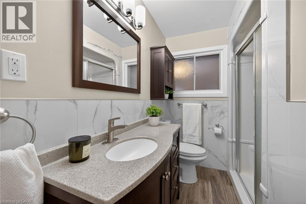 












19 BURFIELD Avenue

,
Hamilton,




Ontario
L8T2J8

