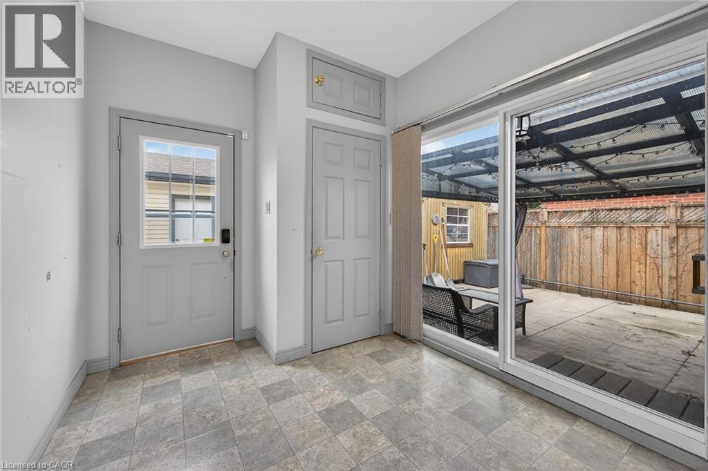 












19 BURFIELD Avenue

,
Hamilton,




Ontario
L8T2J8

