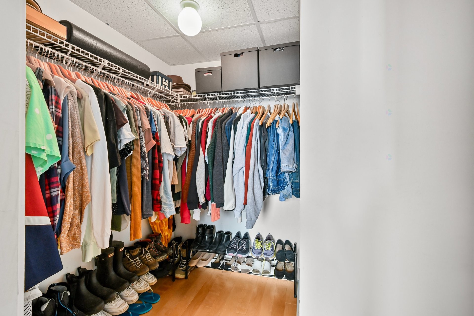 









5661


Av. De Chateaubriand

, 315,
Montréal (Rosemont/La Petite-Patrie),




QC
H2S0B6


