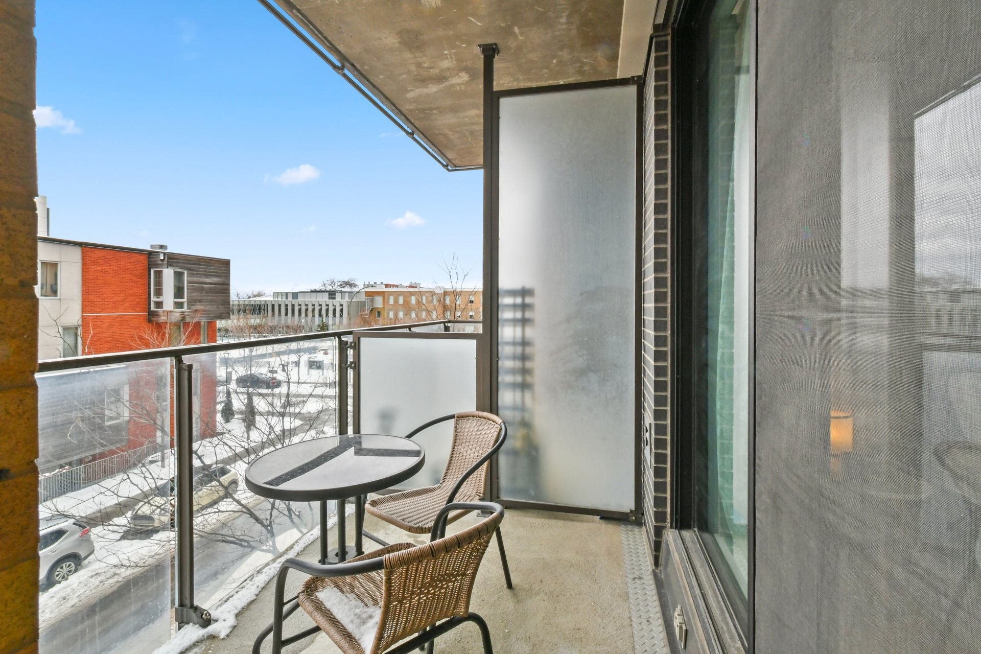 









5661


Av. De Chateaubriand

, 315,
Montréal (Rosemont/La Petite-Patrie),




QC
H2S0B6

