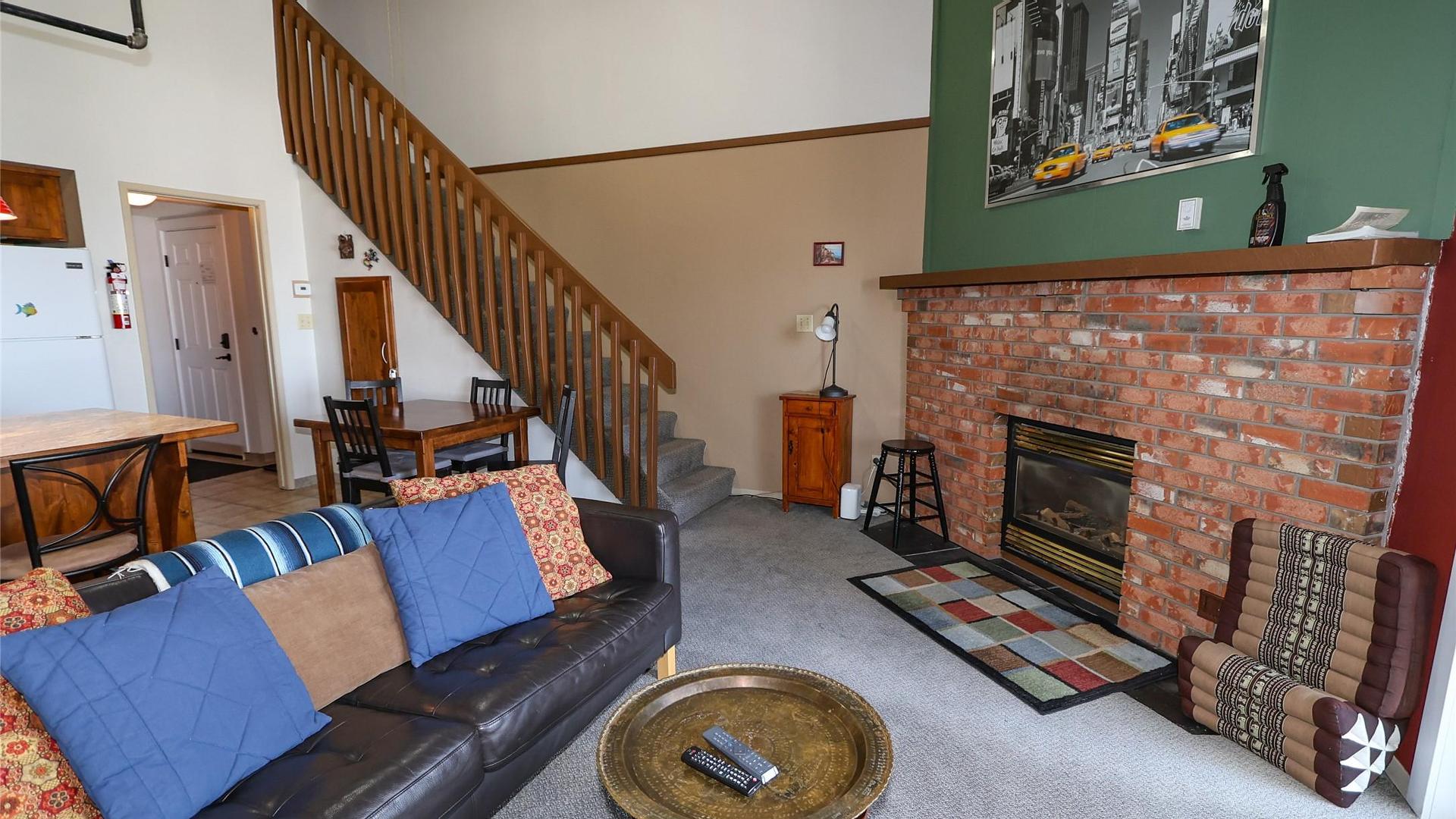 









880


NORTHSTAR

Drive, 829,
Kimberley,




BC
V1A 2Y4

