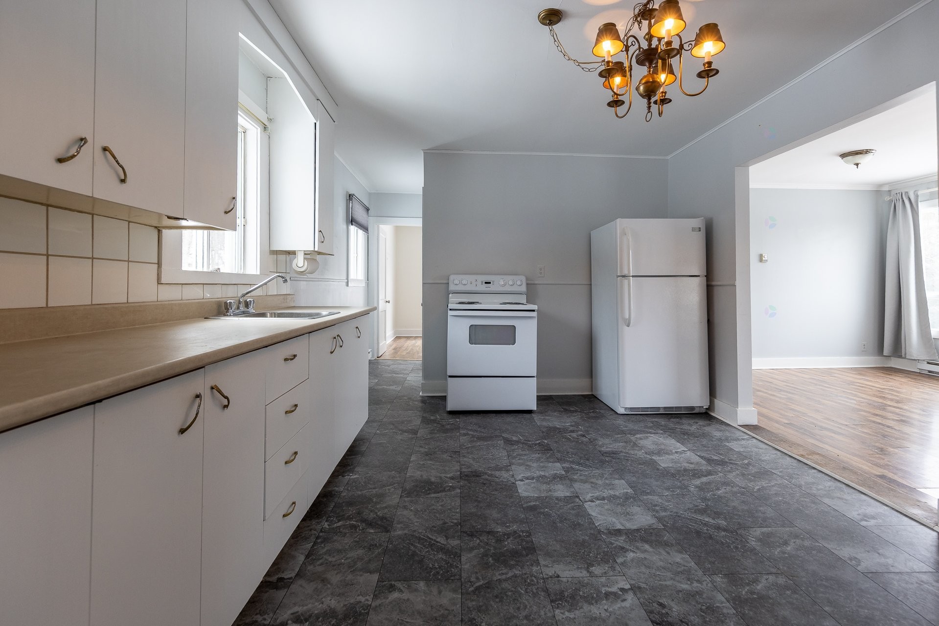 









65


Ch. Moffat

,
Lac-Brome,




QC
J0E1V0

