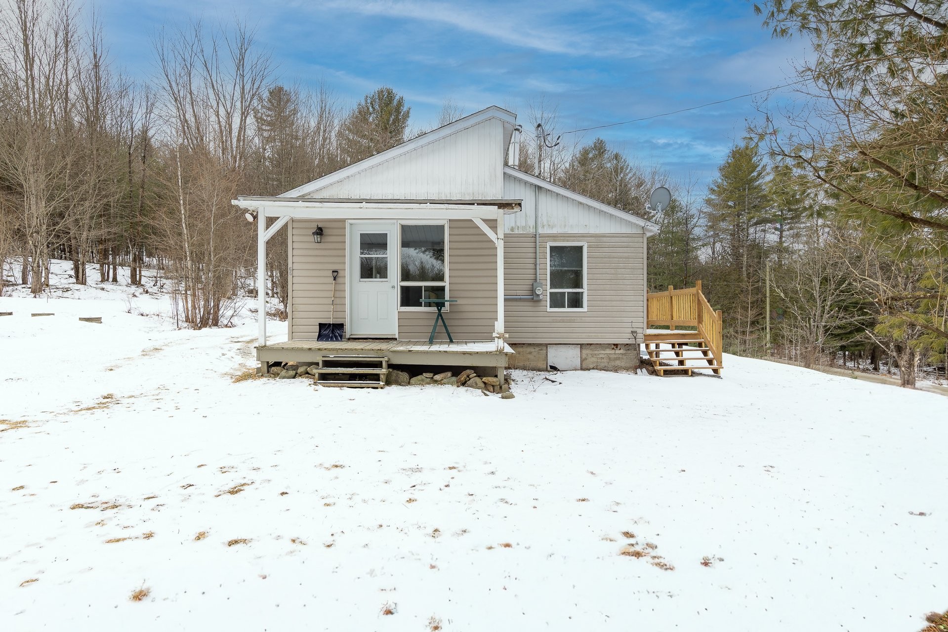 









65


Ch. Moffat

,
Lac-Brome,




QC
J0E1V0

