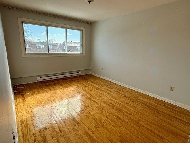 









792


Ch. du Sablon

,
Laval (Chomedey),




QC
H7W4H6

