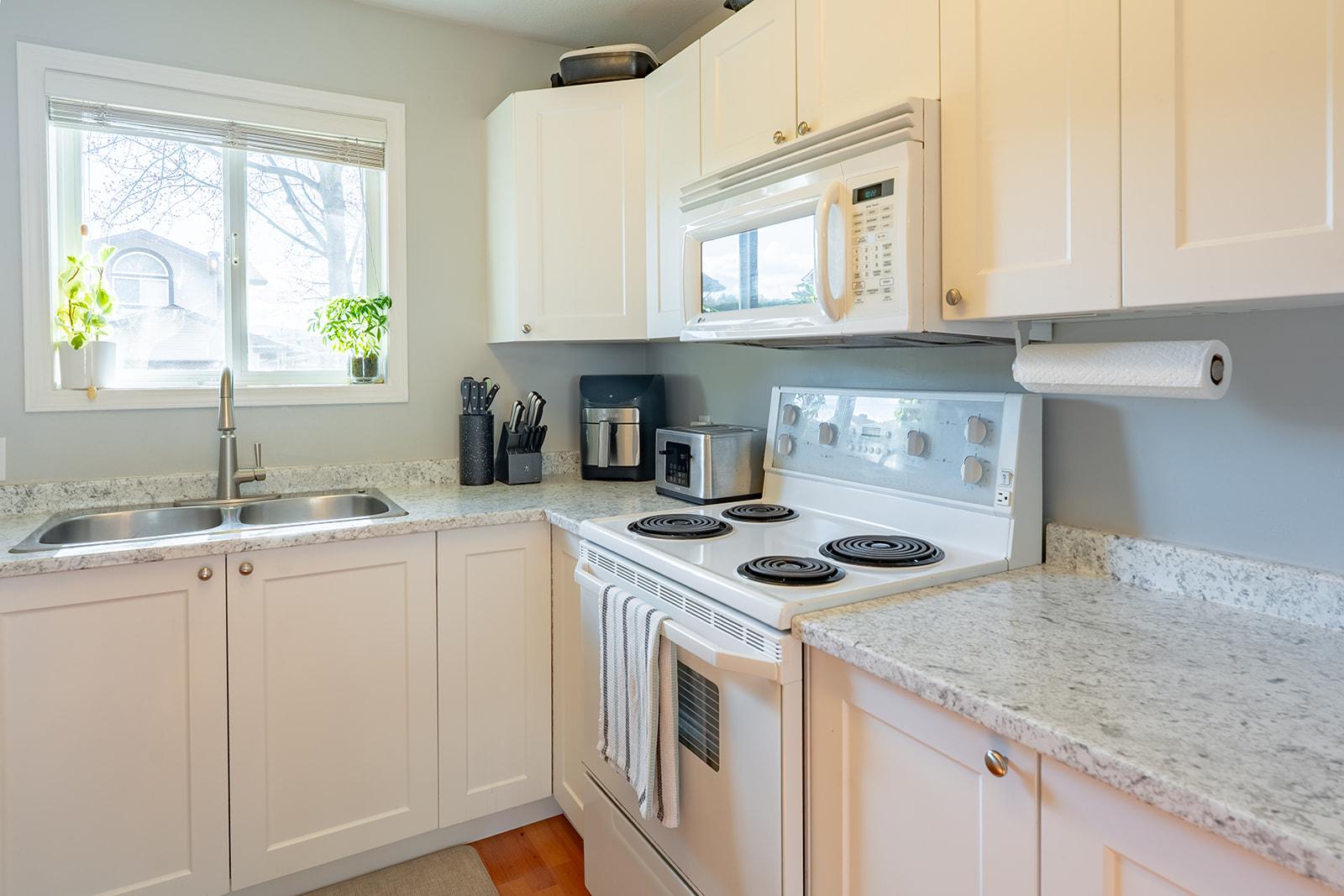 









133


Wyndham

Crescent, 131,
Kelowna,




BC
V1V 1Y8

