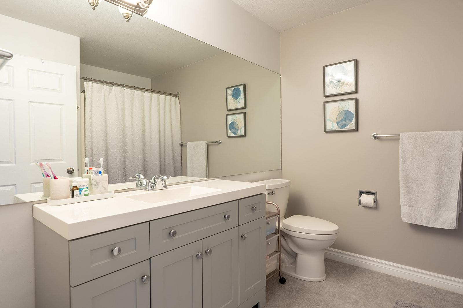 









133


Wyndham

Crescent, 131,
Kelowna,




BC
V1V 1Y8

