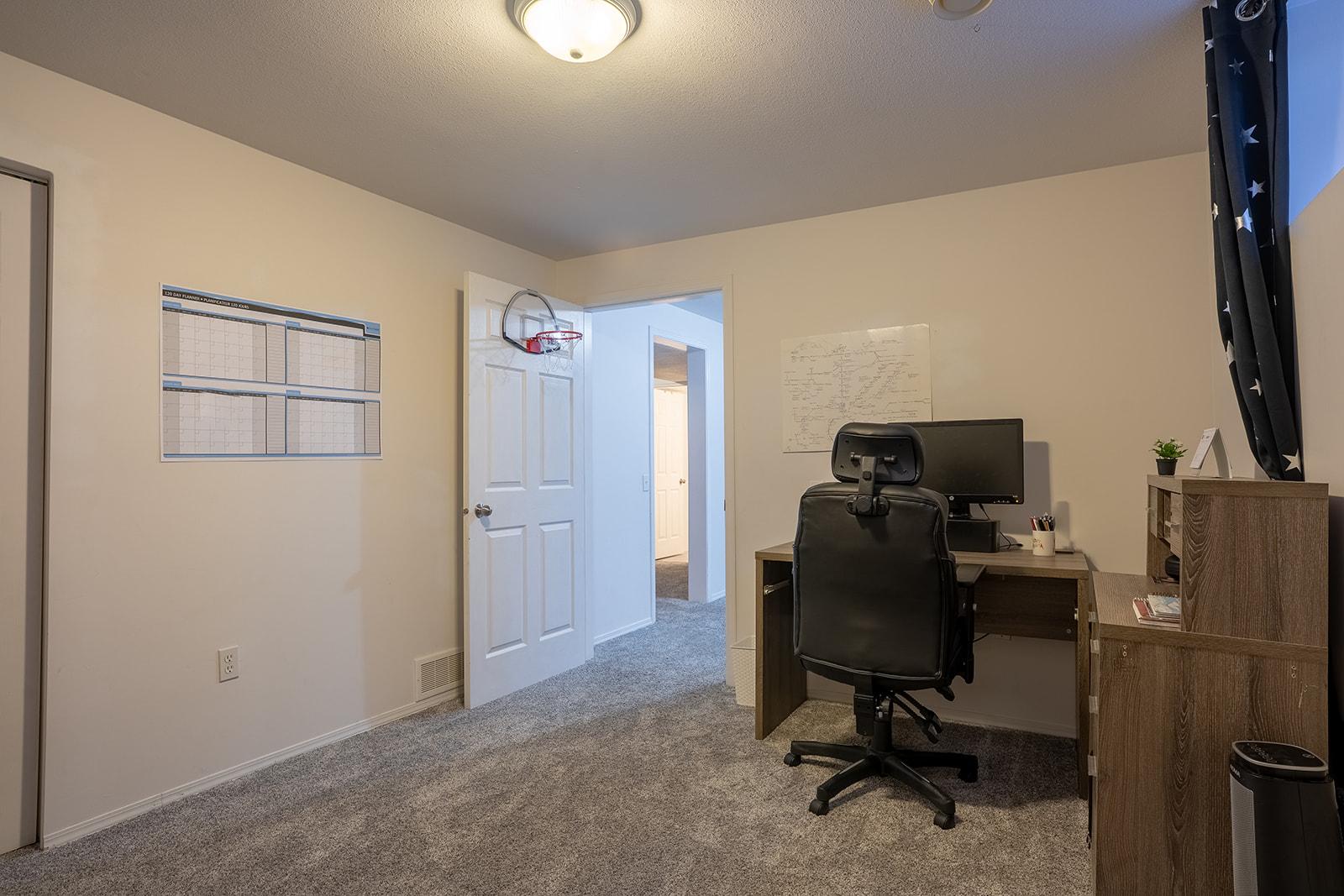 









133


Wyndham

Crescent, 131,
Kelowna,




BC
V1V 1Y8

