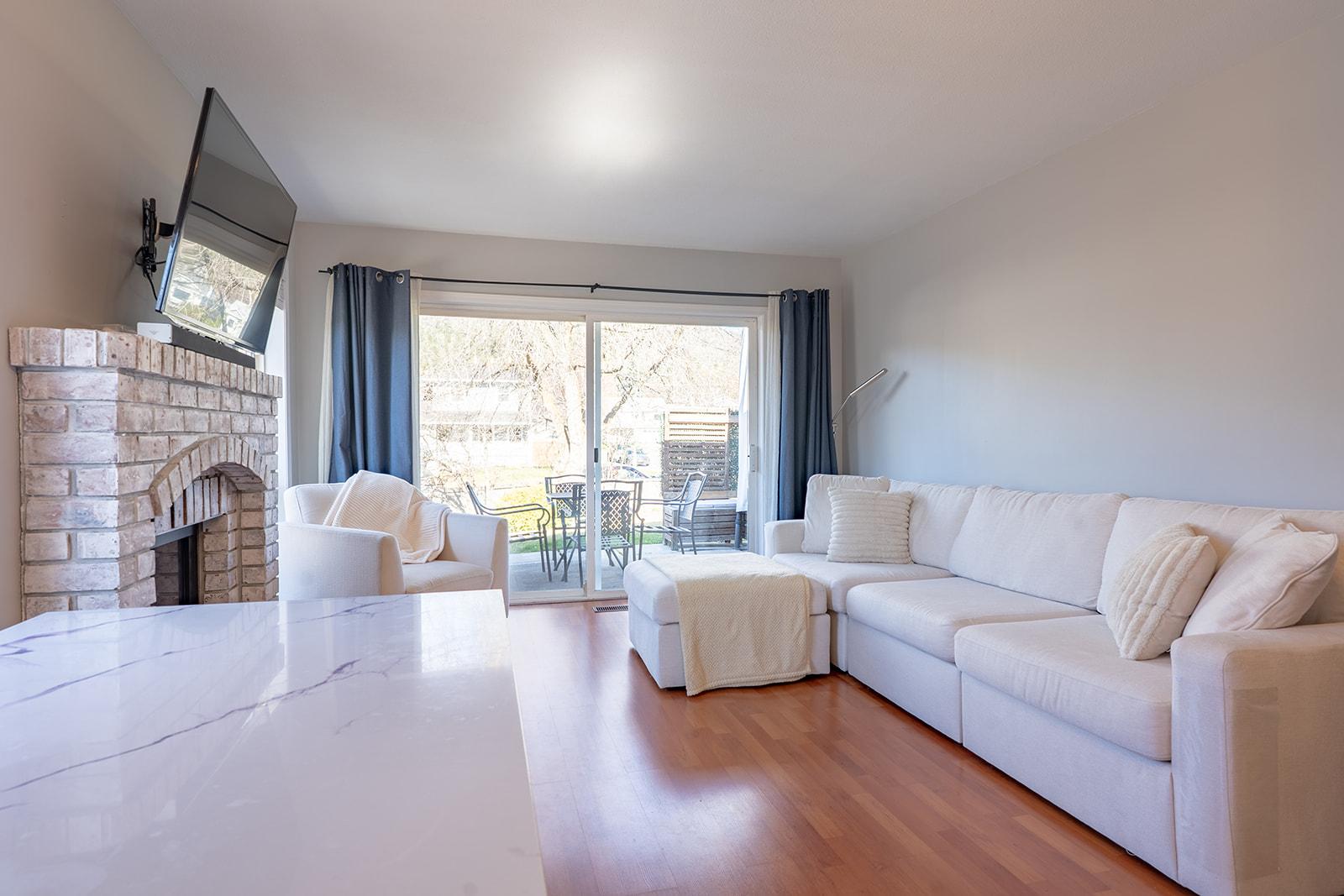 









133


Wyndham

Crescent, 131,
Kelowna,




BC
V1V 1Y8

