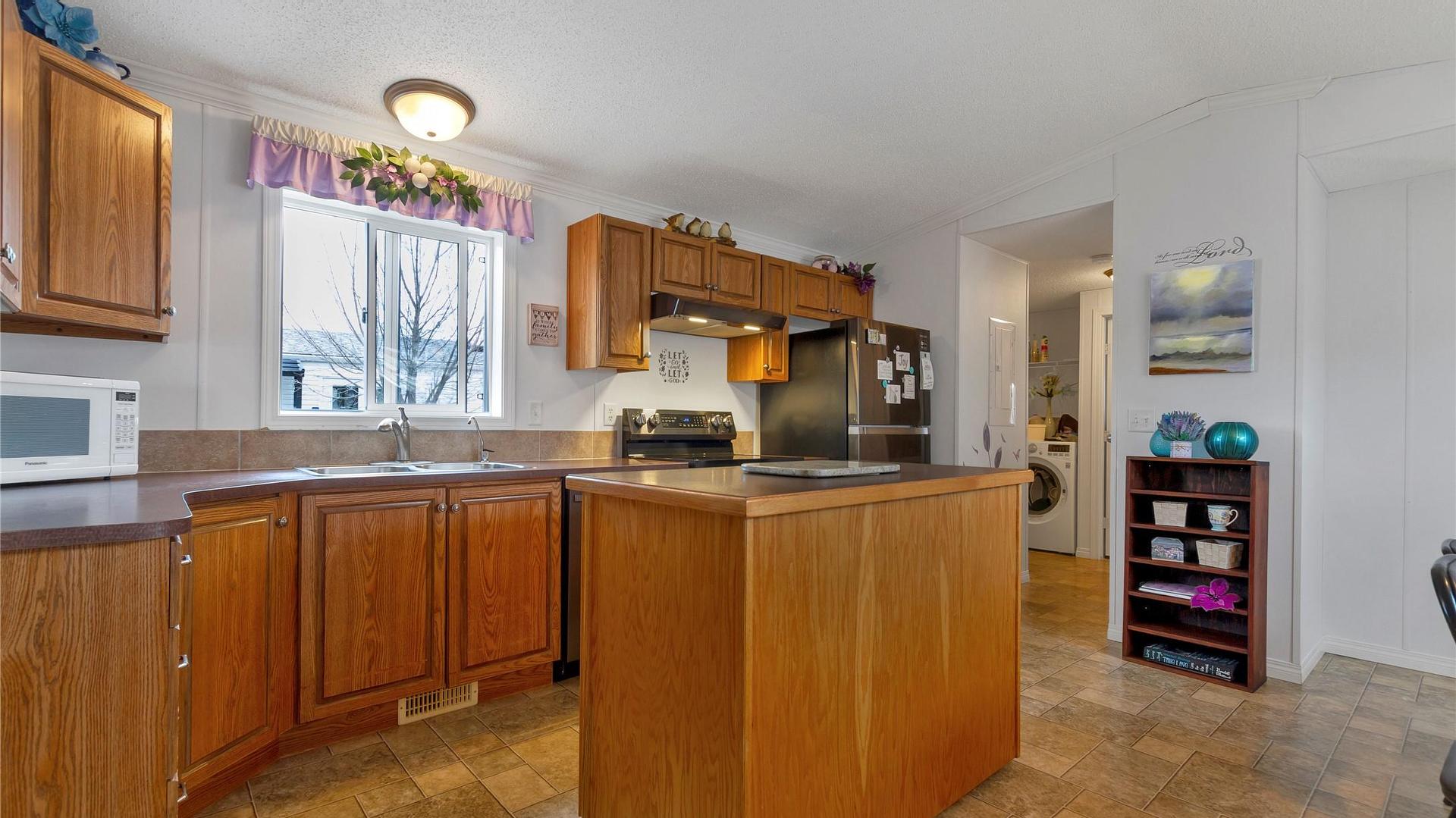 









9510


97N

Highway, 107,
Vernon,




BC
V1H 1R8

