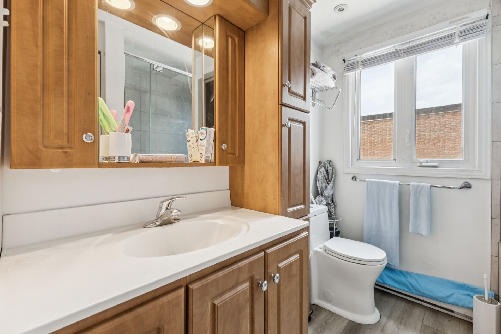 









117


Rue du Ravin-Bleu

,
Gatineau (Hull),




QC
J8Z1X7

