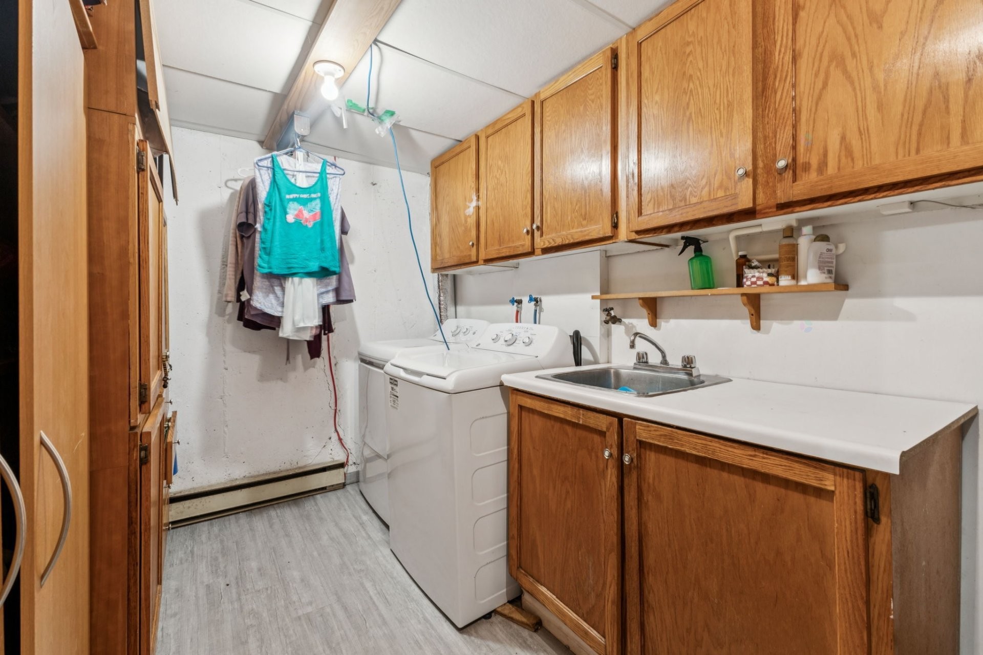 









117


Rue du Ravin-Bleu

,
Gatineau (Hull),




QC
J8Z1X7

