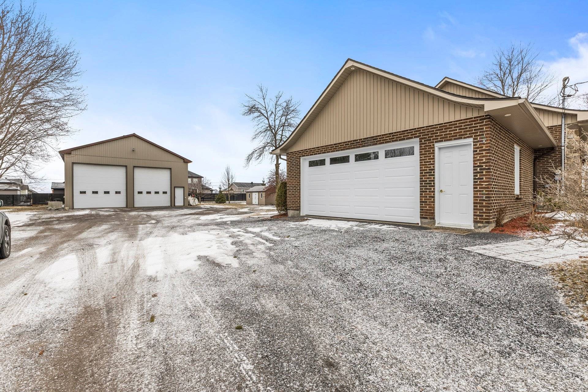 









225


Rue Ste-Catherine

,
Saint-Polycarpe,




QC
J0P1X0

