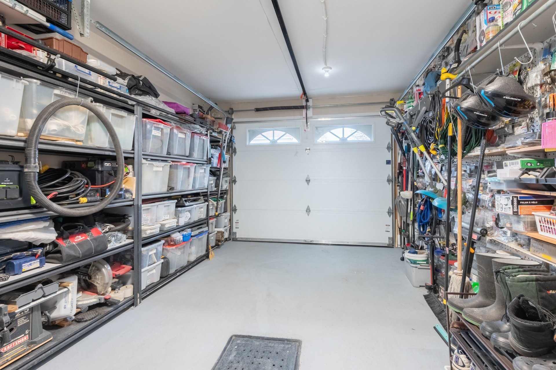 









466


Rue de la Tramontane

,
Saint-Jean-sur-Richelieu,




QC
J2W2V2

