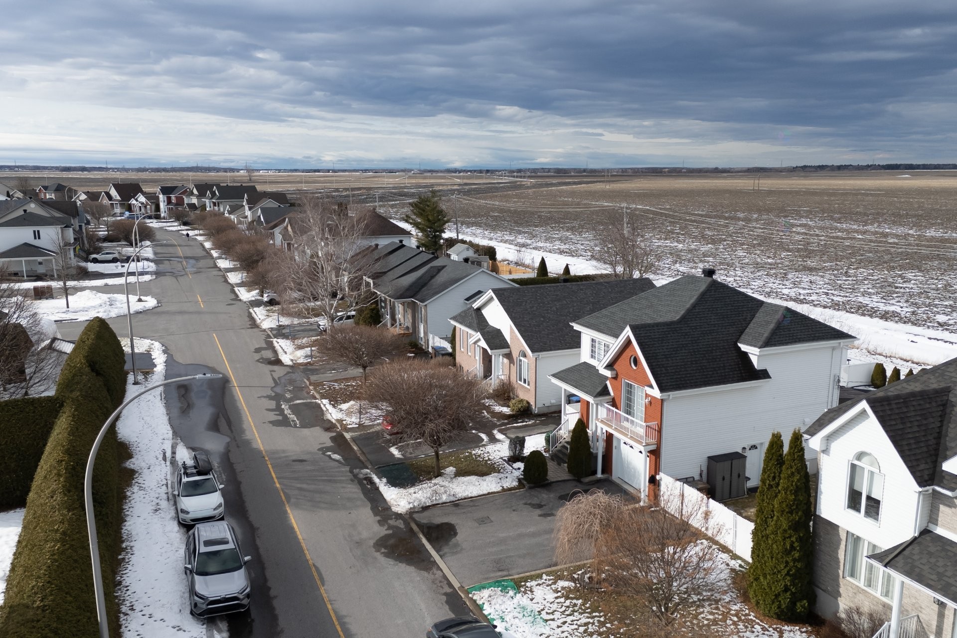 









466


Rue de la Tramontane

,
Saint-Jean-sur-Richelieu,




QC
J2W2V2

