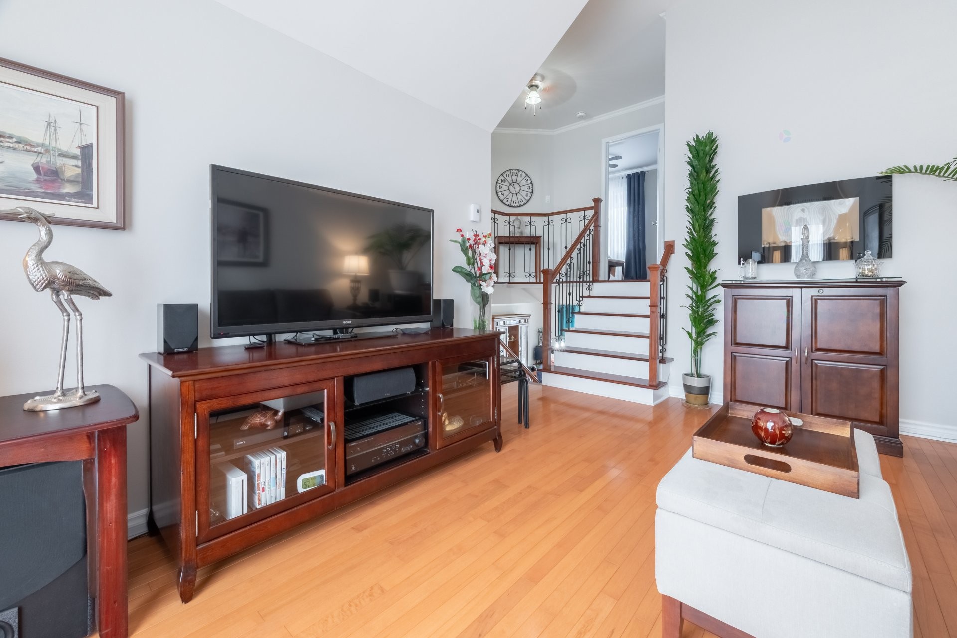 









466


Rue de la Tramontane

,
Saint-Jean-sur-Richelieu,




QC
J2W2V2

