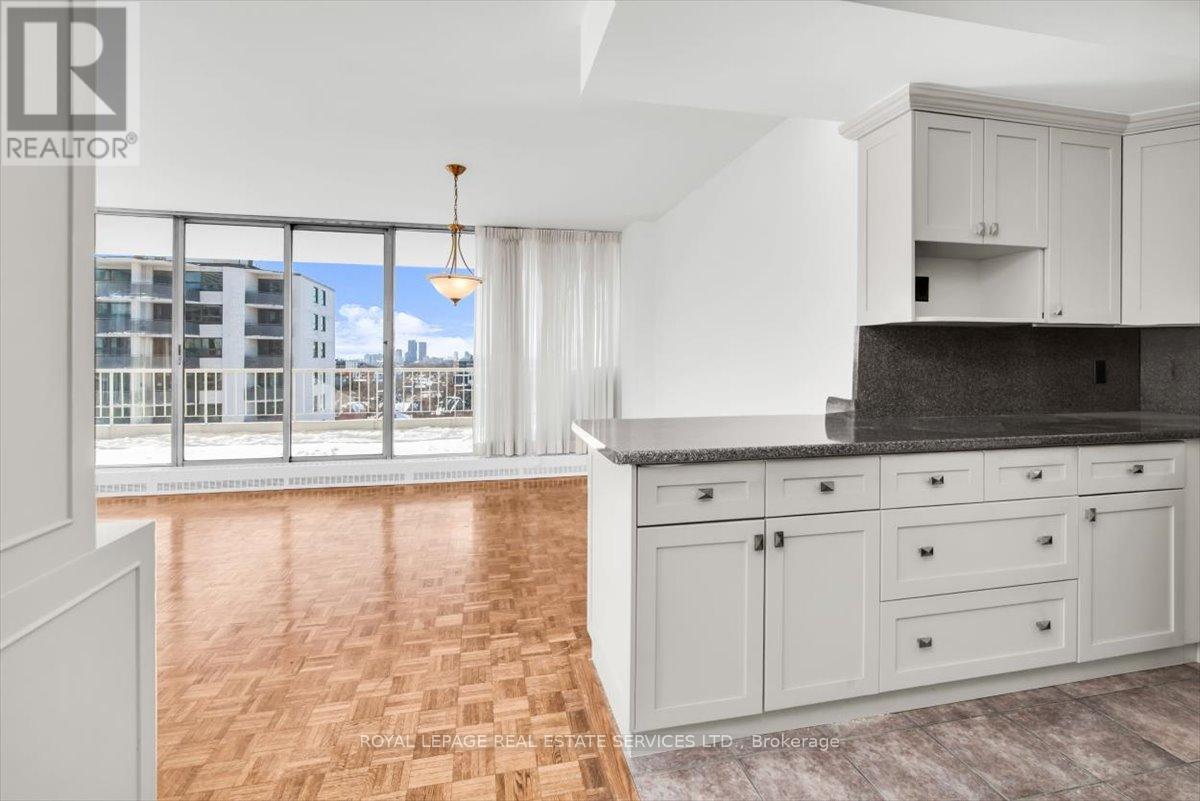 












1005 - 190 ST GEORGE STREET

,
Toronto,




Ontario
M5R2N4

