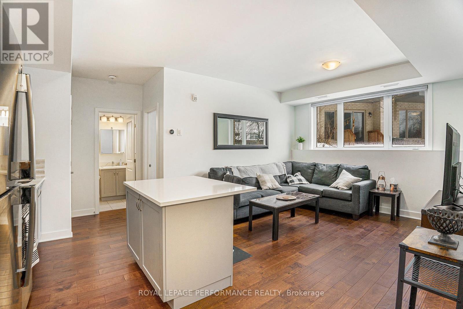












L02 - 315 TERRAVITA PRIVATE

,
Ottawa,




Ontario
K1V2S1

