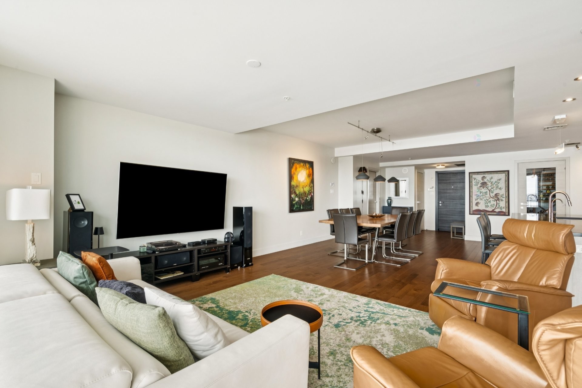 









9


Boul. des Prairies

, 503A,
Laval (Pont-Viau),




QC
H7N0E6

