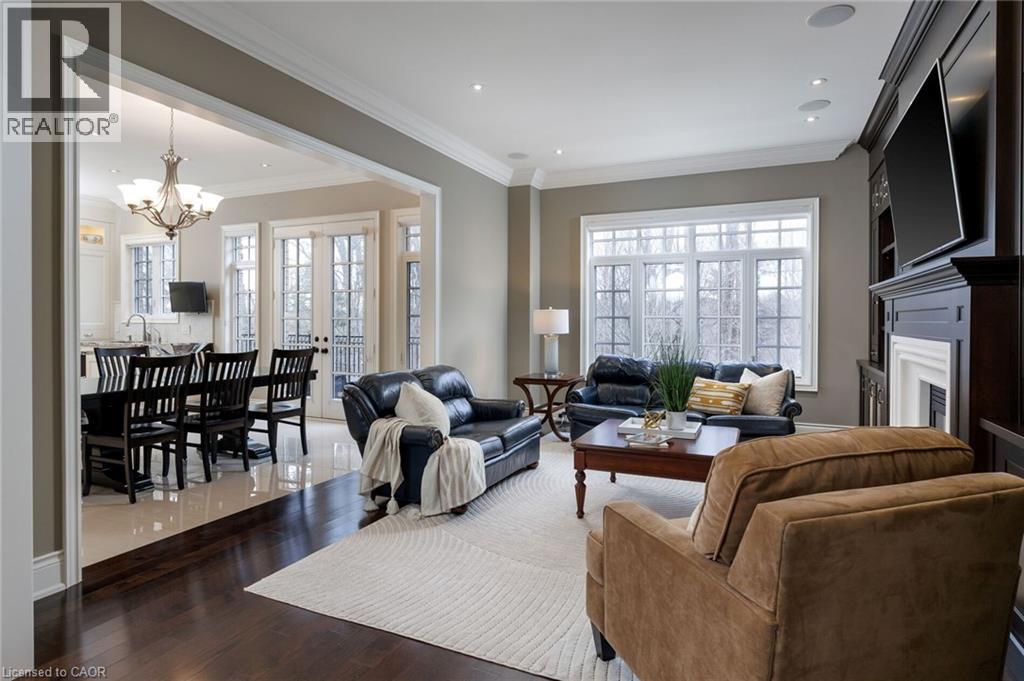












68 ANNSLEYWOOD Court

,
Kleinburg,




Ontario
L4H4G6

