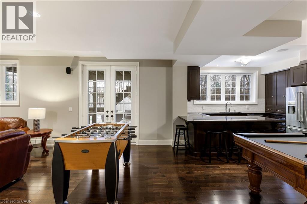 












68 ANNSLEYWOOD Court

,
Kleinburg,




Ontario
L4H4G6

