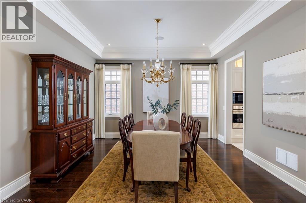












68 ANNSLEYWOOD Court

,
Kleinburg,




Ontario
L4H4G6


