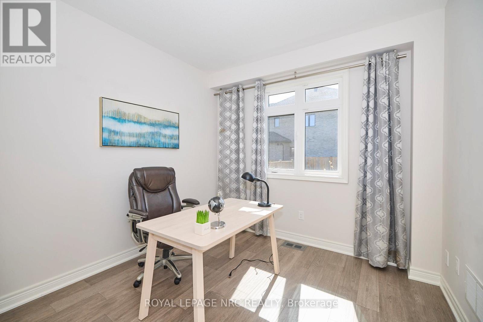 












9324 MADISON CRESCENT

,
Niagara Falls (Forestview),




Ontario
L2H0M3

