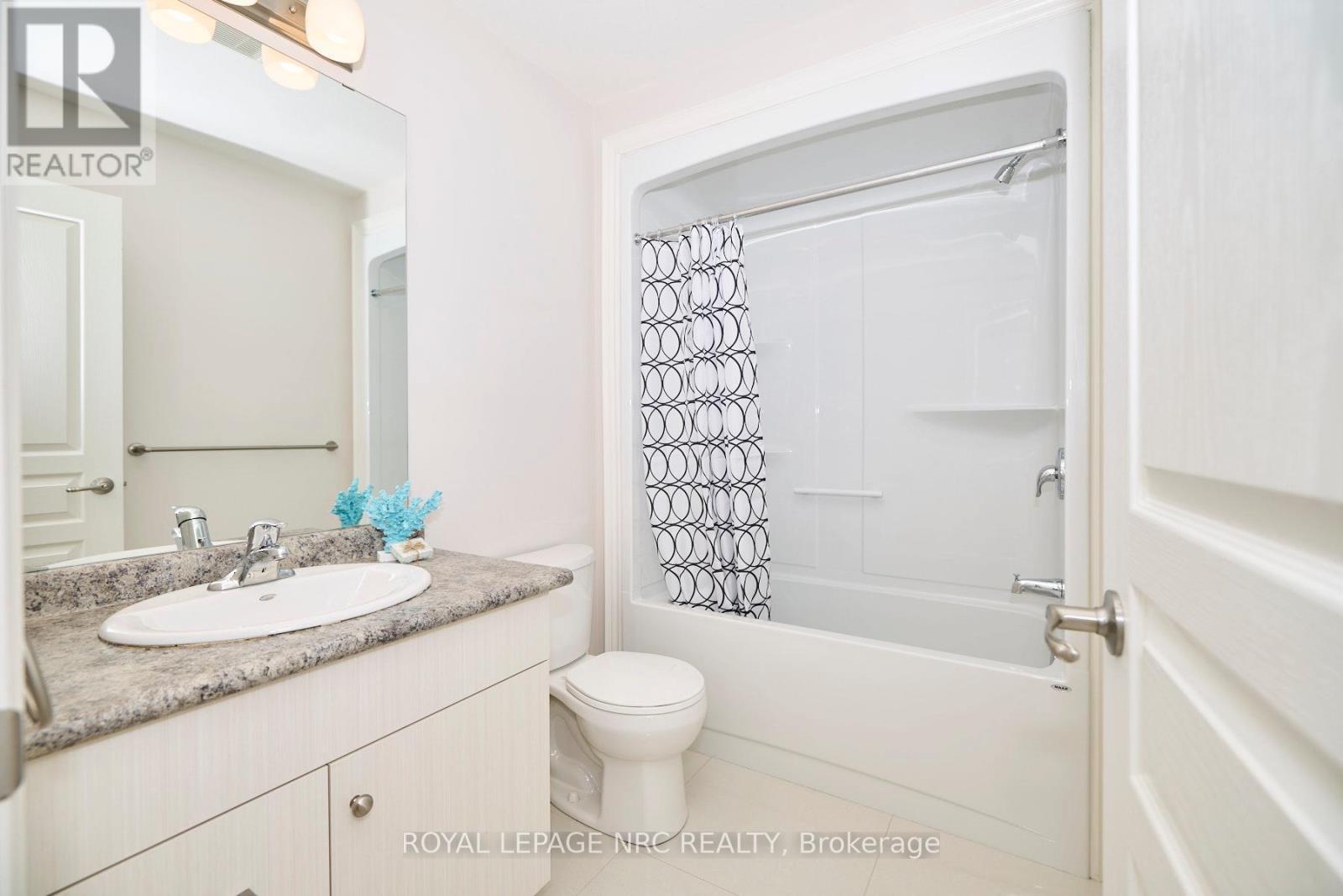 












9324 MADISON CRESCENT

,
Niagara Falls (Forestview),




Ontario
L2H0M3

