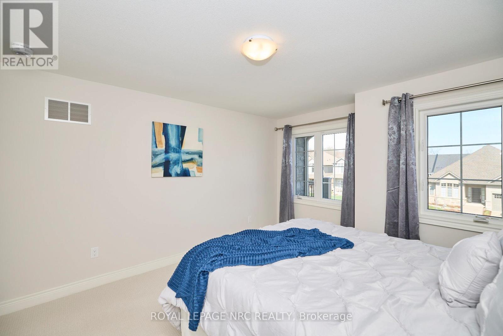 












9324 MADISON CRESCENT

,
Niagara Falls (Forestview),




Ontario
L2H0M3

