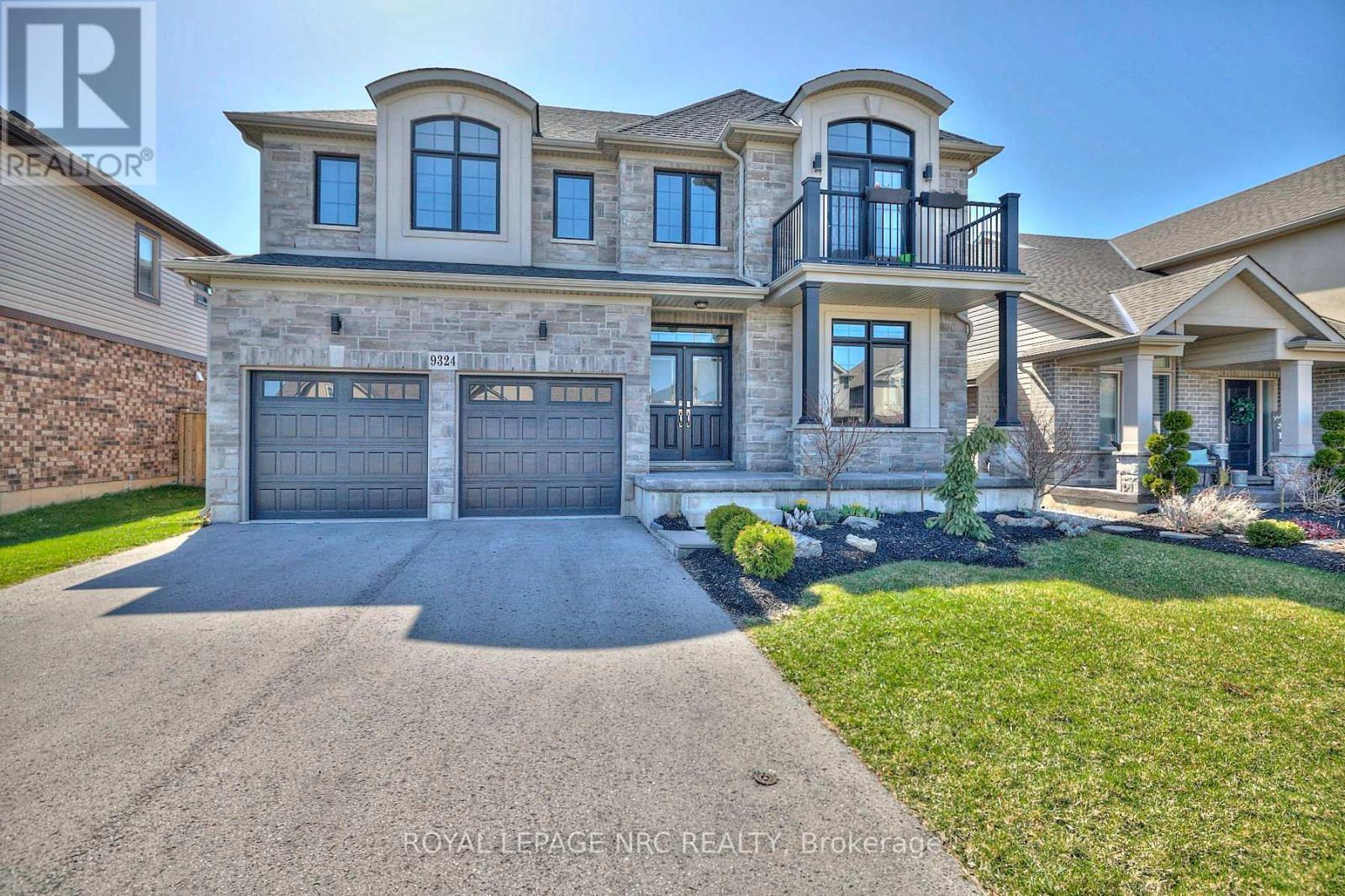 












9324 MADISON CRESCENT

,
Niagara Falls (Forestview),




Ontario
L2H0M3

