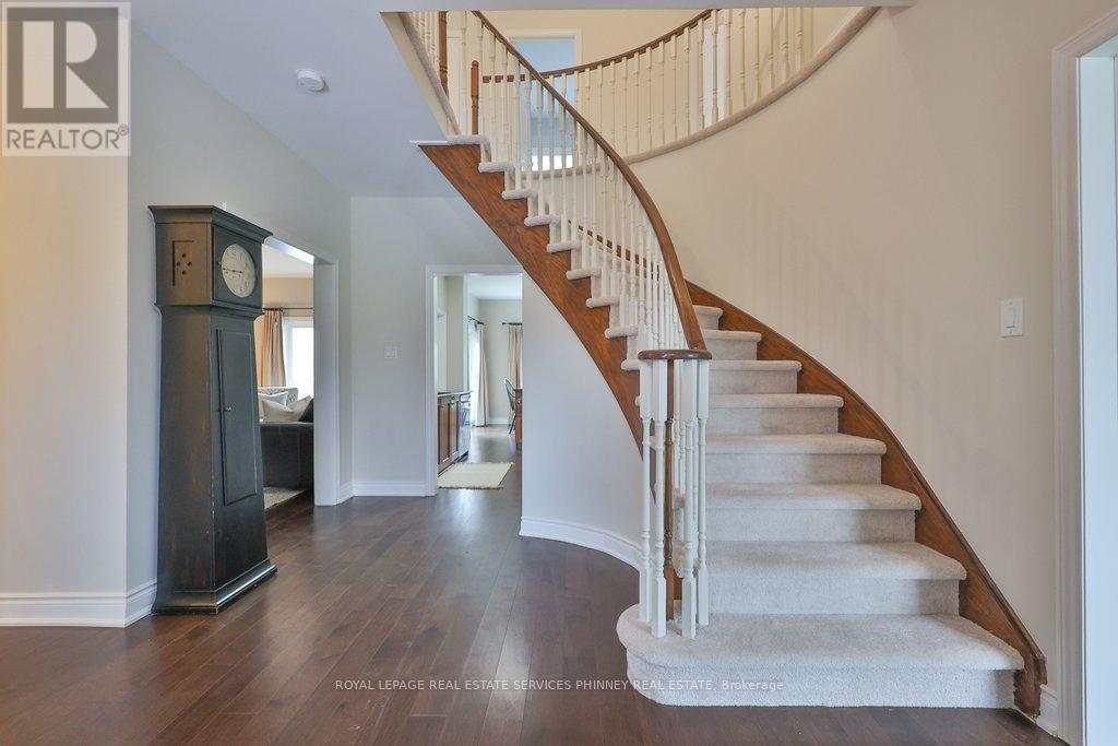 












1962 CALGARY COURT

,
Mississauga,




Ontario
L5H4J1

