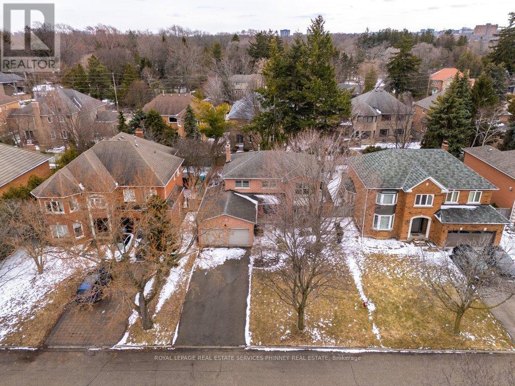 












1962 CALGARY COURT

,
Mississauga,




Ontario
L5H4J1

