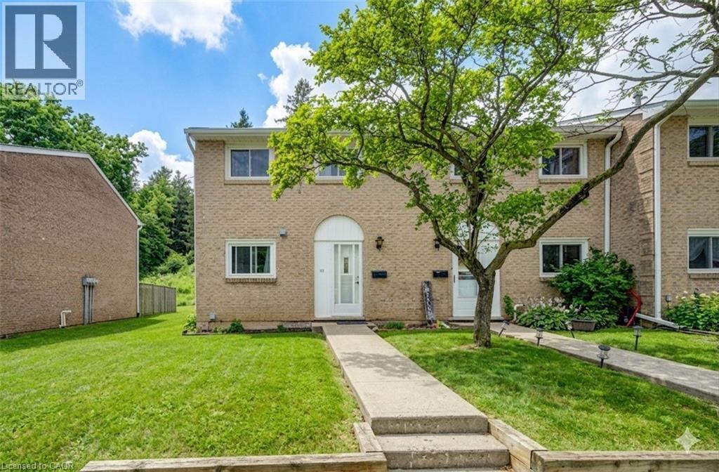 












206 GREEN VALLEY Drive Unit# 30

,
Kitchener,




Ontario
N2P1G9

