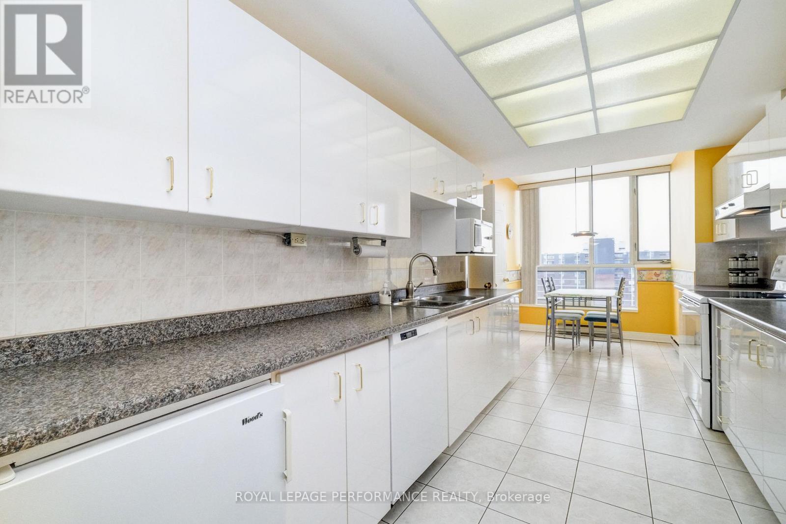 












PH9 - 1705 PLAYFAIR DRIVE

,
Ottawa,




Ontario
K1H8P6

