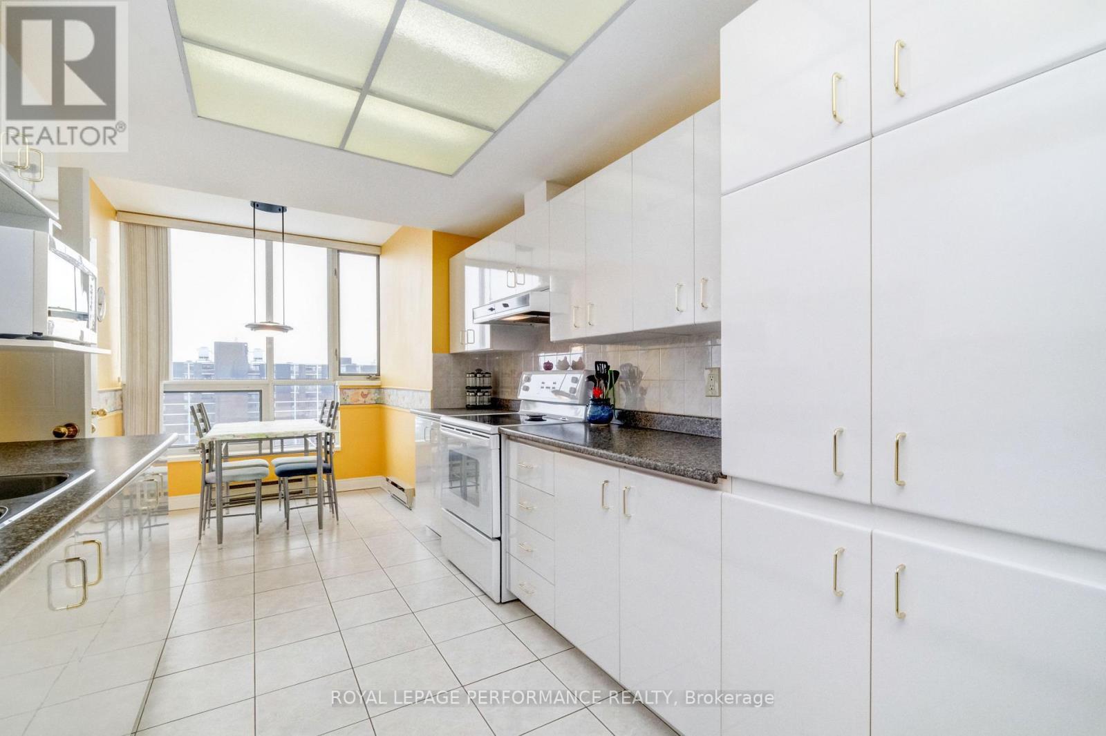 












PH9 - 1705 PLAYFAIR DRIVE

,
Ottawa,




Ontario
K1H8P6

