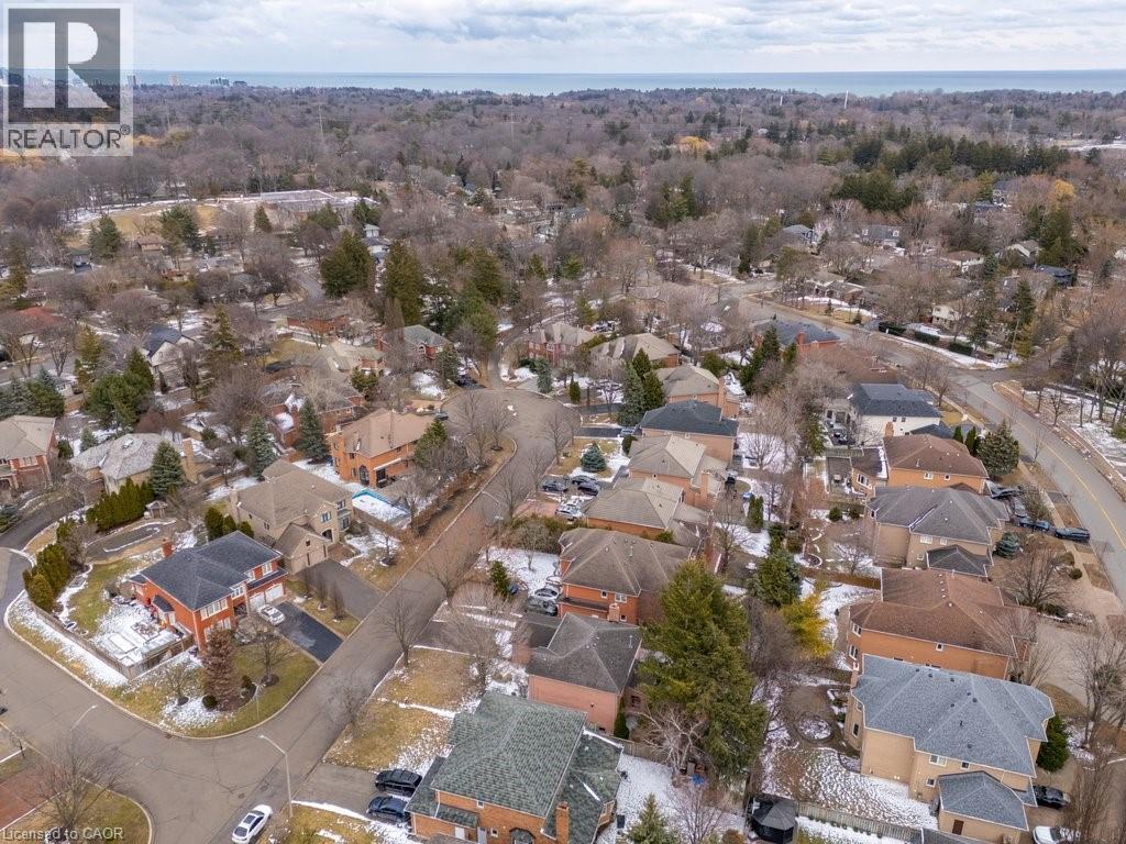 












1962 CALGARY Court

,
Mississauga,




Ontario
L5H4J1

