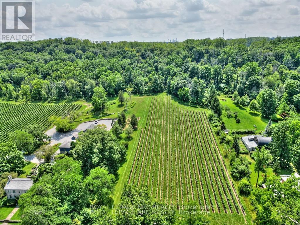 












1750 YORK ROAD

,
Niagara-on-the-Lake (Queenston),




Ontario
L0S1J0

