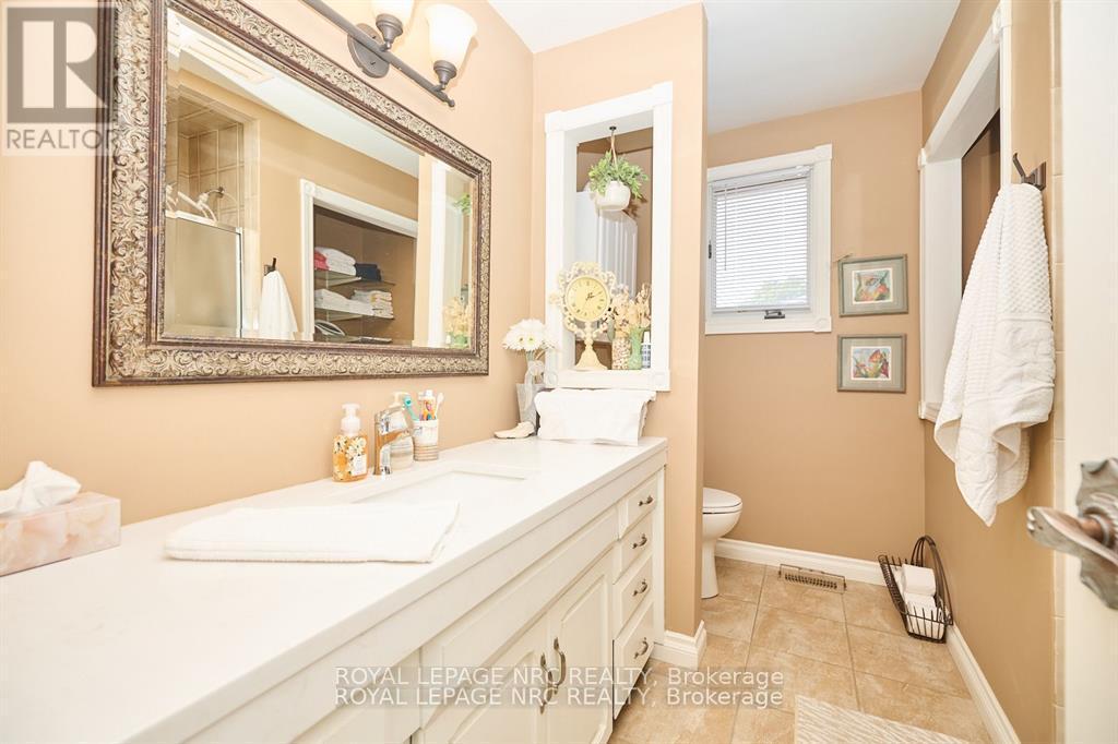 












1750 YORK ROAD

,
Niagara-on-the-Lake (Queenston),




Ontario
L0S1J0

