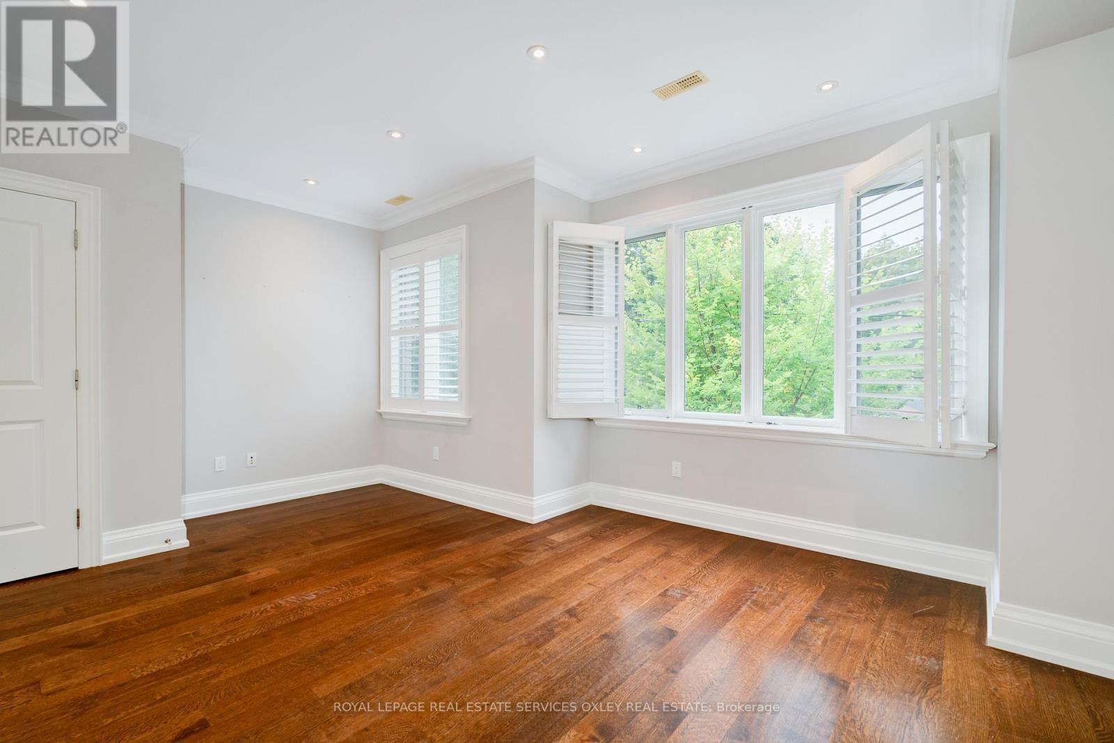 












149 RONAN AVENUE

,
Toronto,




Ontario
M4N2Y2

