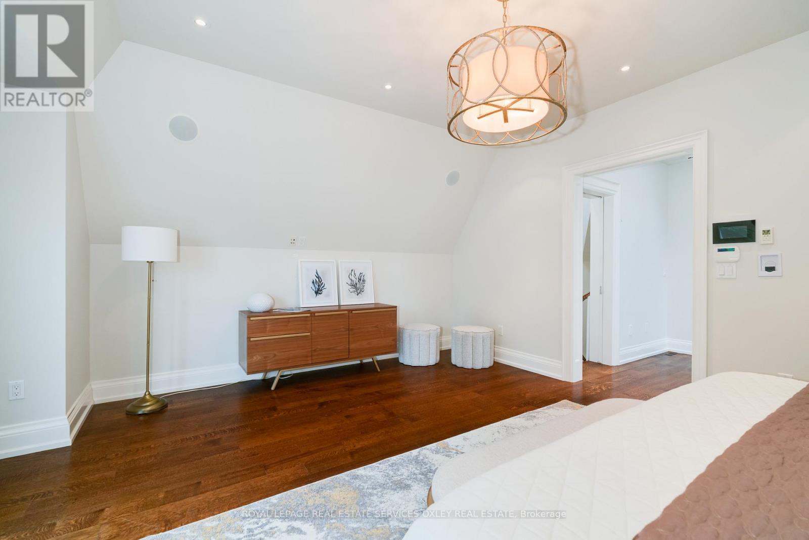 












149 RONAN AVENUE

,
Toronto,




Ontario
M4N2Y2

