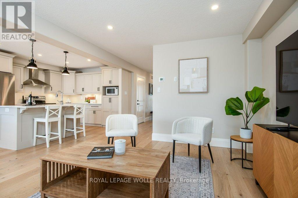 












95 PUGH STREET

,
Perth East,




Ontario
N0K1M0

