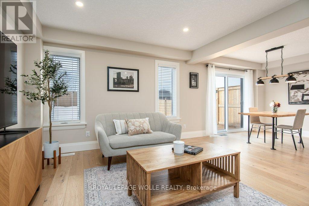 












95 PUGH STREET

,
Perth East,




Ontario
N0K1M0

