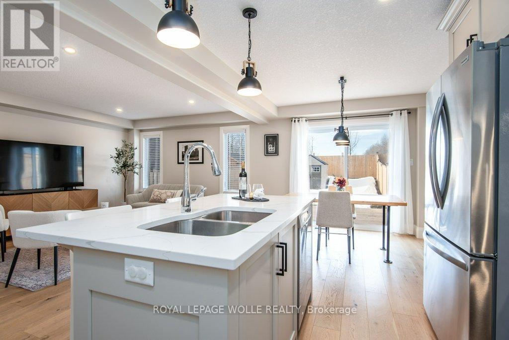 












95 PUGH STREET

,
Perth East,




Ontario
N0K1M0

