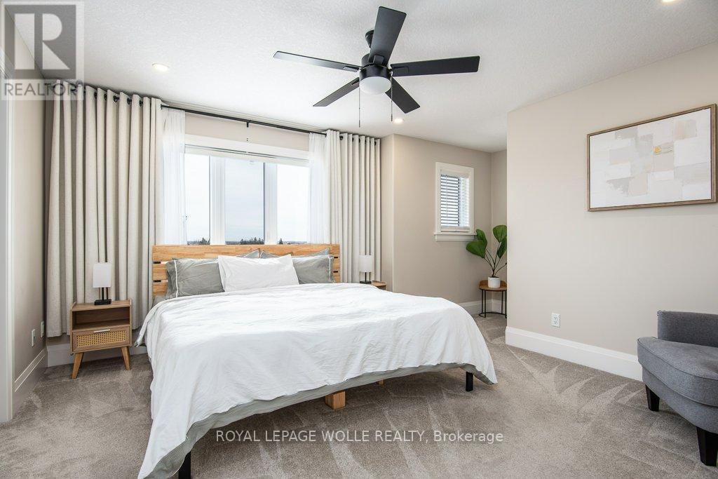 












95 PUGH STREET

,
Perth East,




Ontario
N0K1M0

