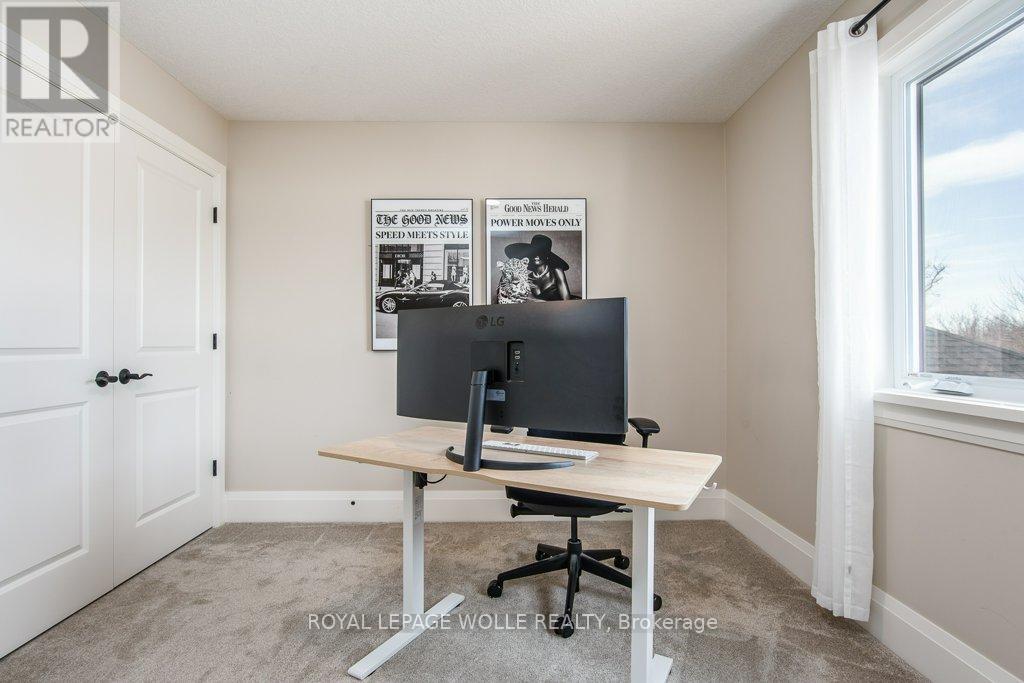 












95 PUGH STREET

,
Perth East,




Ontario
N0K1M0

