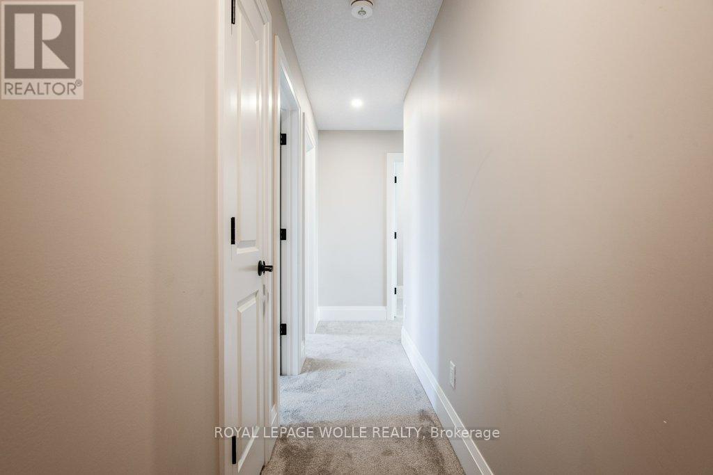 












95 PUGH STREET

,
Perth East,




Ontario
N0K1M0

