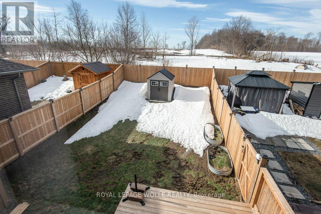 












95 PUGH STREET

,
Perth East,




Ontario
N0K1M0

