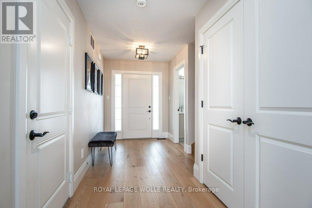 












95 PUGH STREET

,
Perth East,




Ontario
N0K1M0

